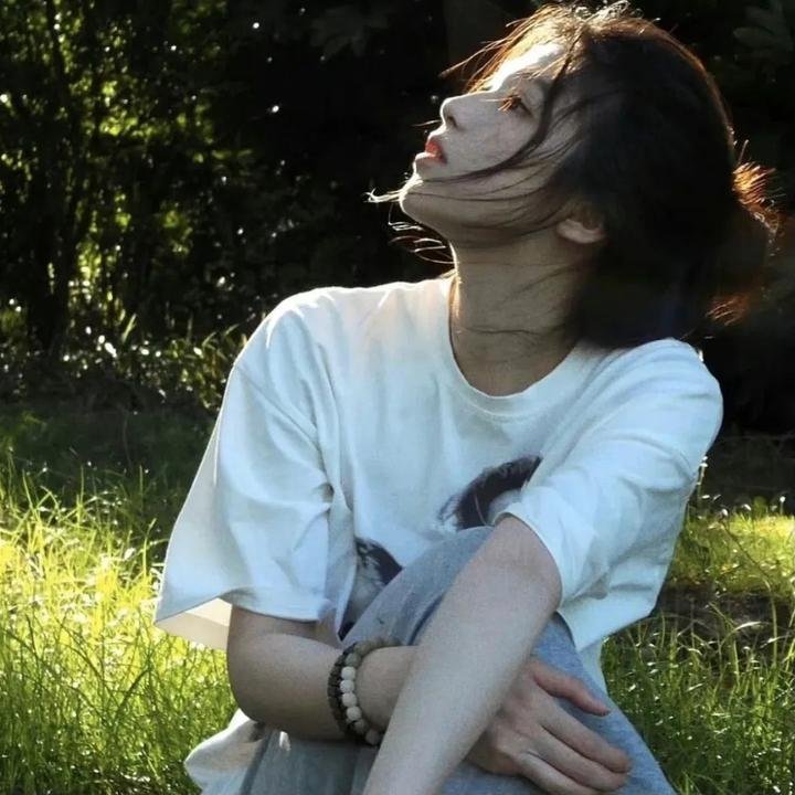 饥饿的狮子